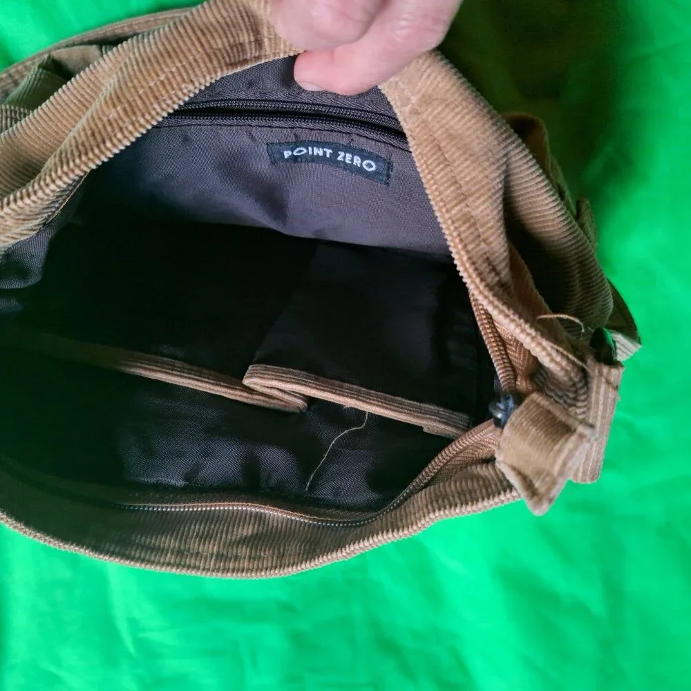 Corduroy purse with flower embroidery - Picture 4 of 6